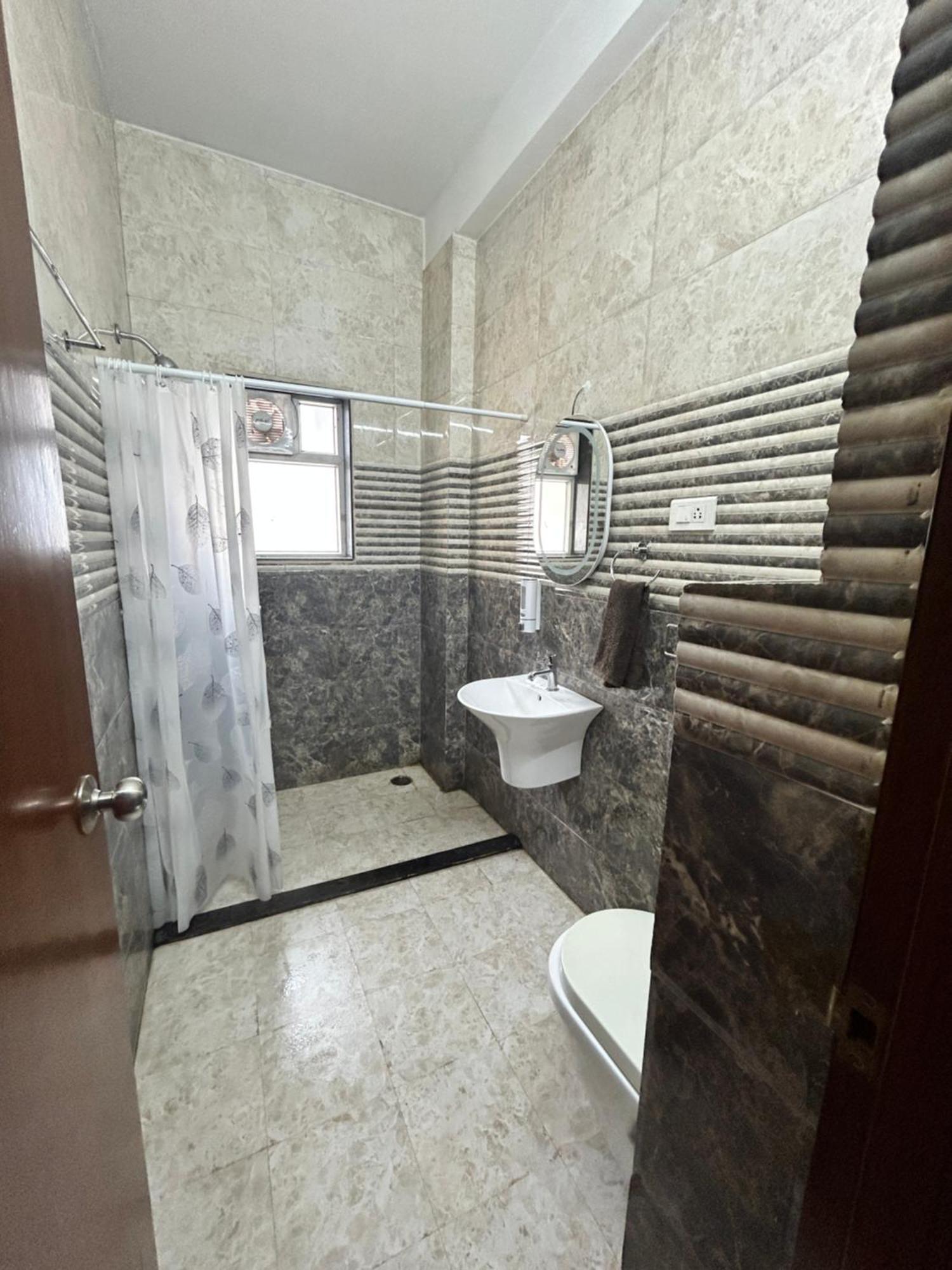 Blissful Home Near Coimbatore Airport Extérieur photo